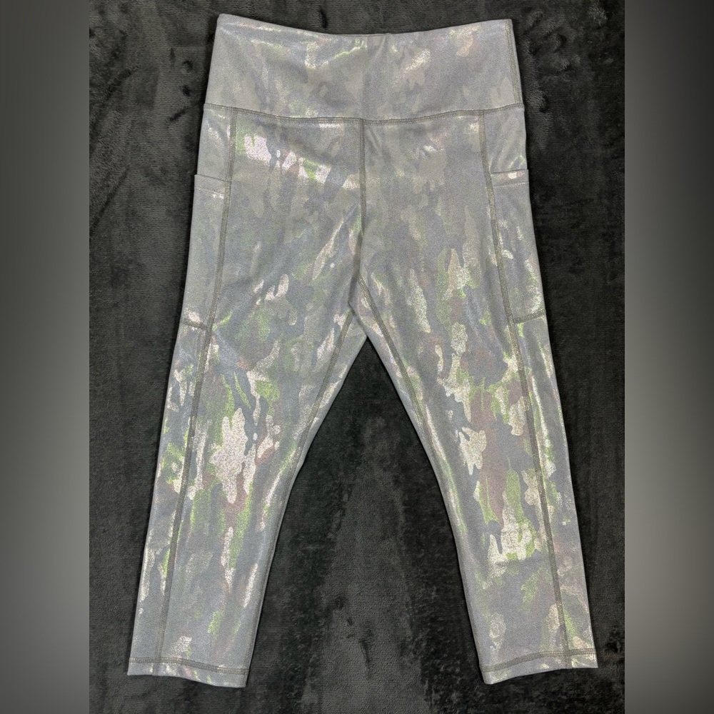 Zyia Active Leggings‎ Iridescent White Camo Unicorn Shimmer Shiny Pearl Size 6-8